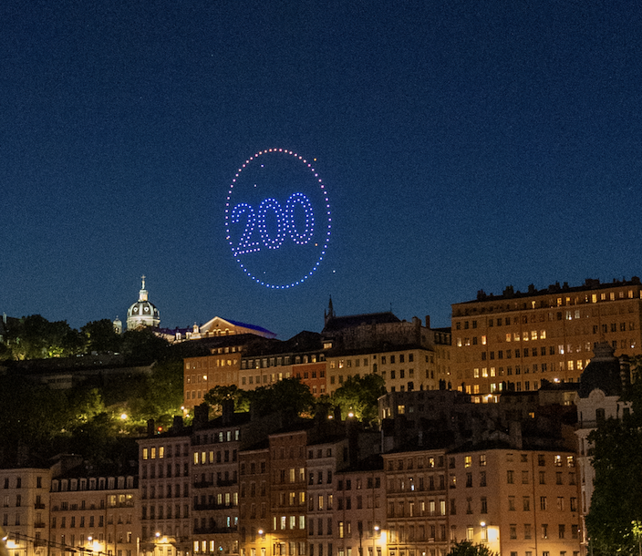 200 ans